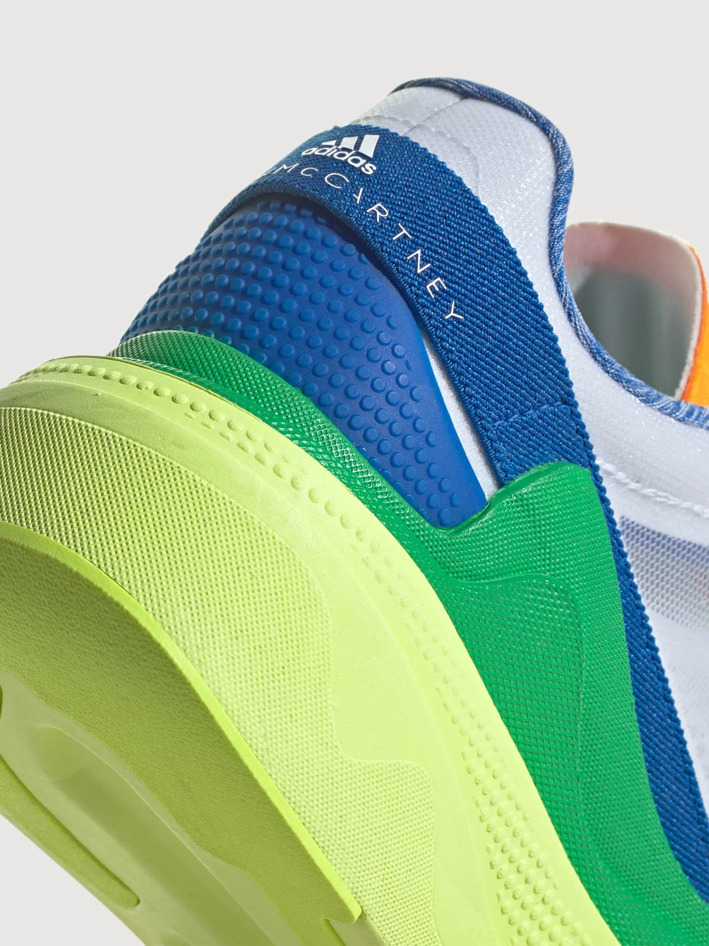 adidas by Stella McCartney Earthlight - Ftwr white/rich green/solar yellow