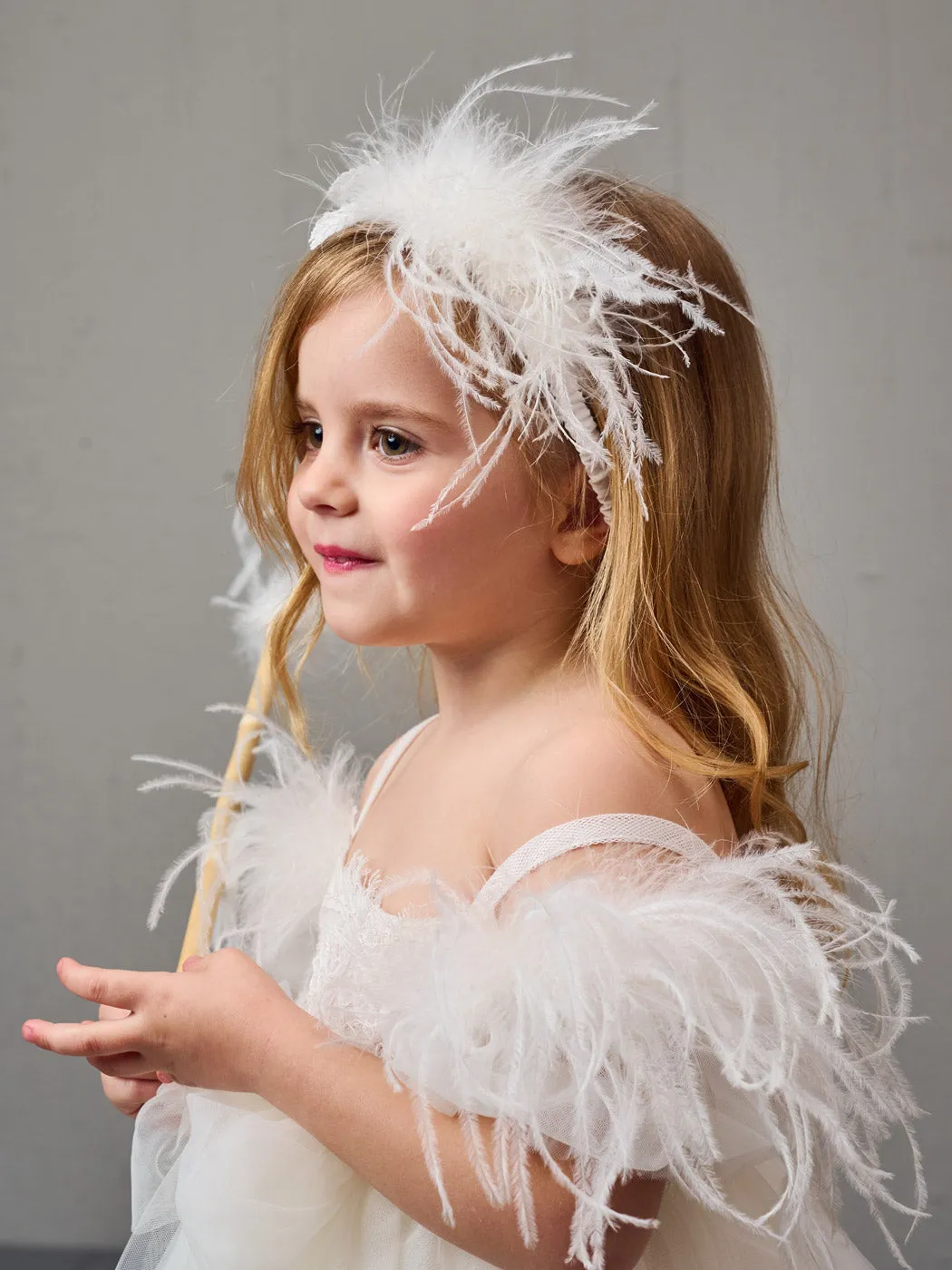 Baptism dress with lace and feathers - ABITO