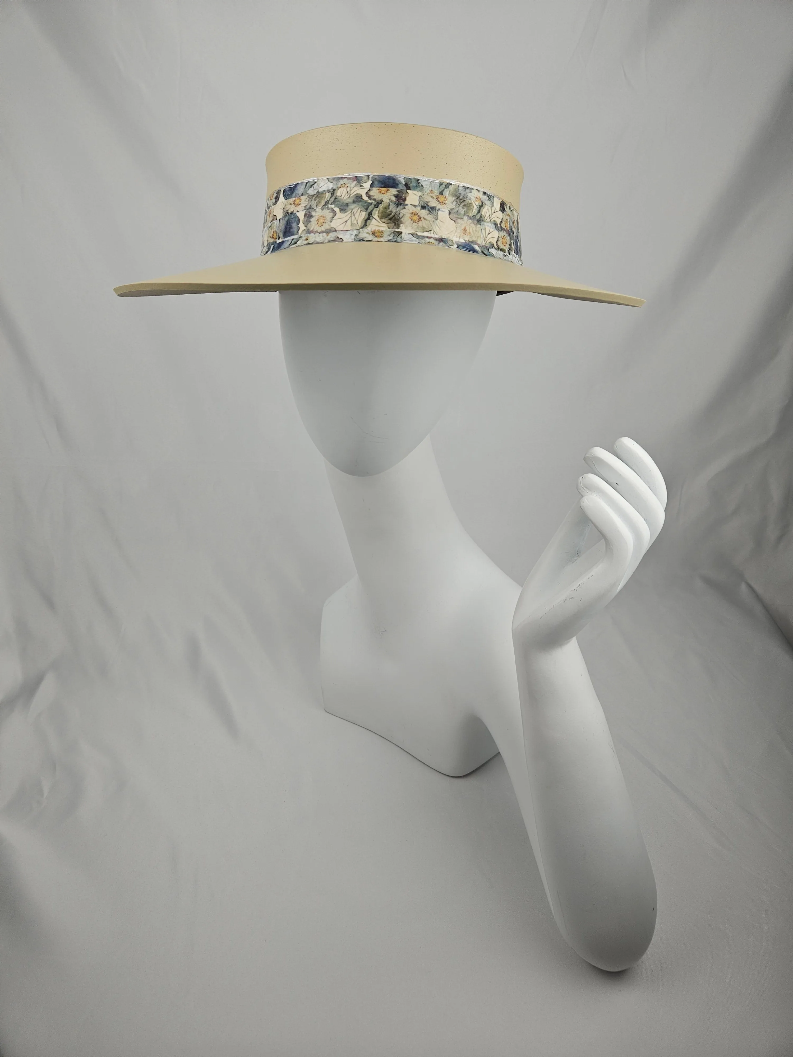 Beige "LadyEVA" Visor Hat with Blue Floral Band