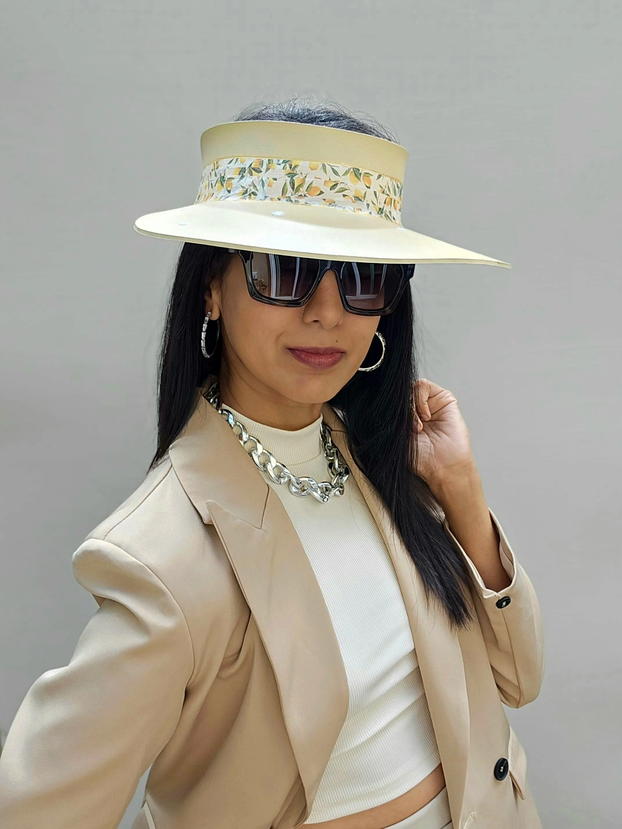 Beige "LadyEVA" Visor Hat with Citrus Floral Band and White Flowers on Brim