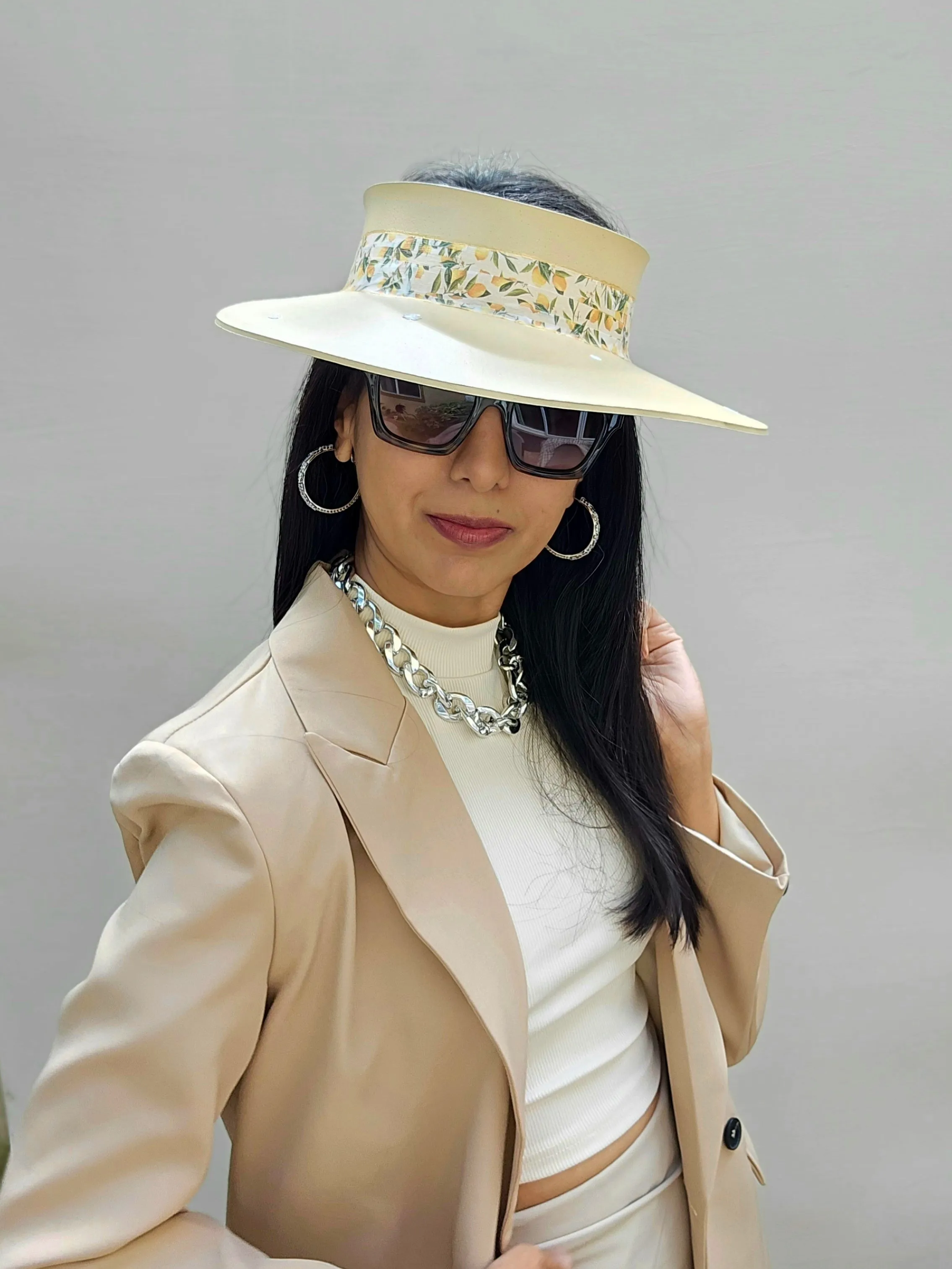 Beige "LadyEVA" Visor Hat with Citrus Floral Band and White Flowers on Brim