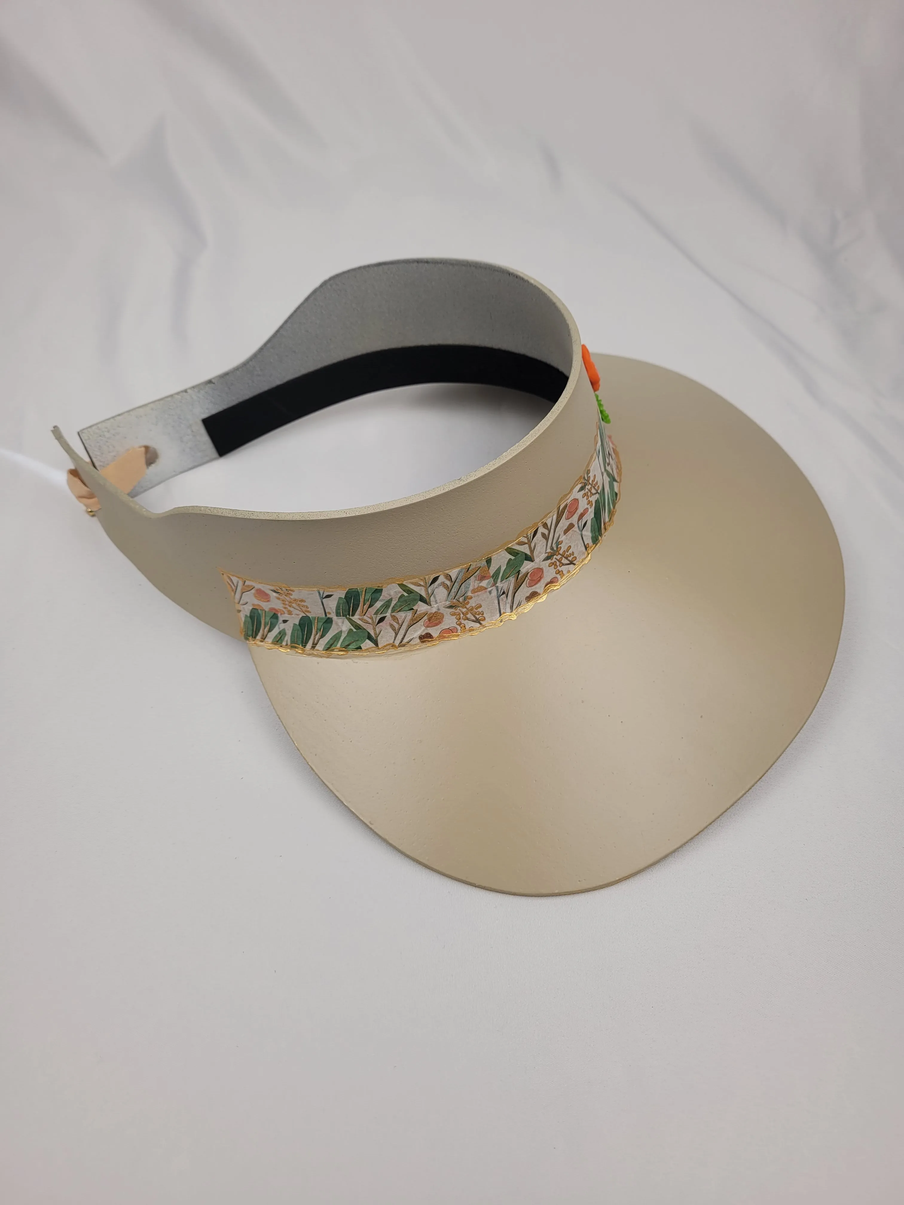 Beige "LadyEVA" Visor Hat with Orange Blossoms