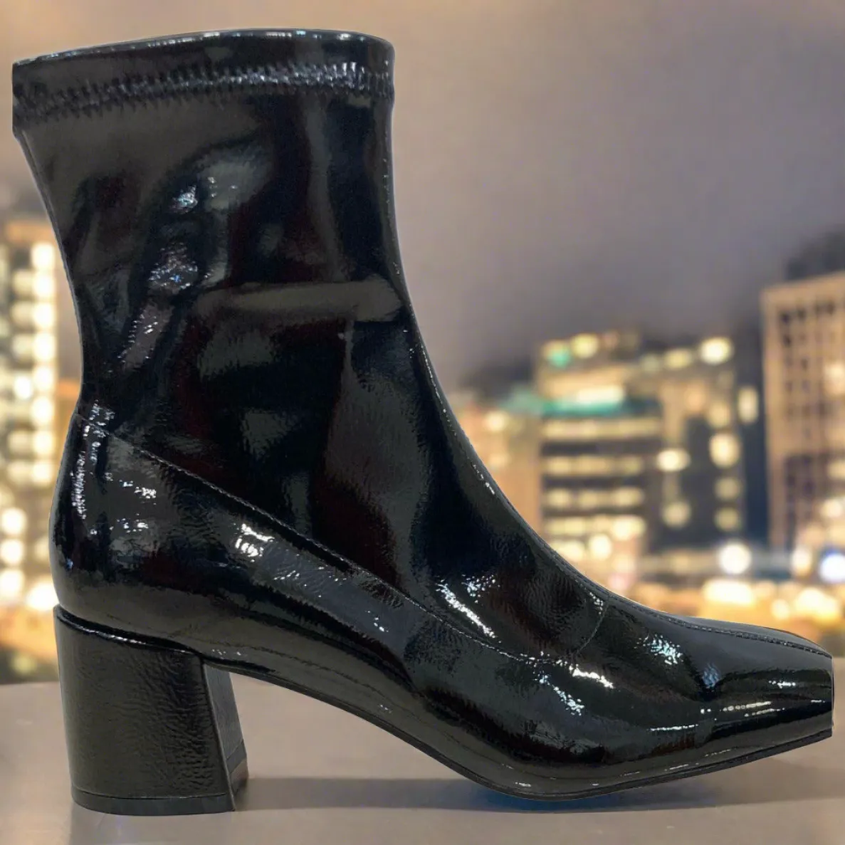 Camar by Diana Ferrari in Black Patent Leather