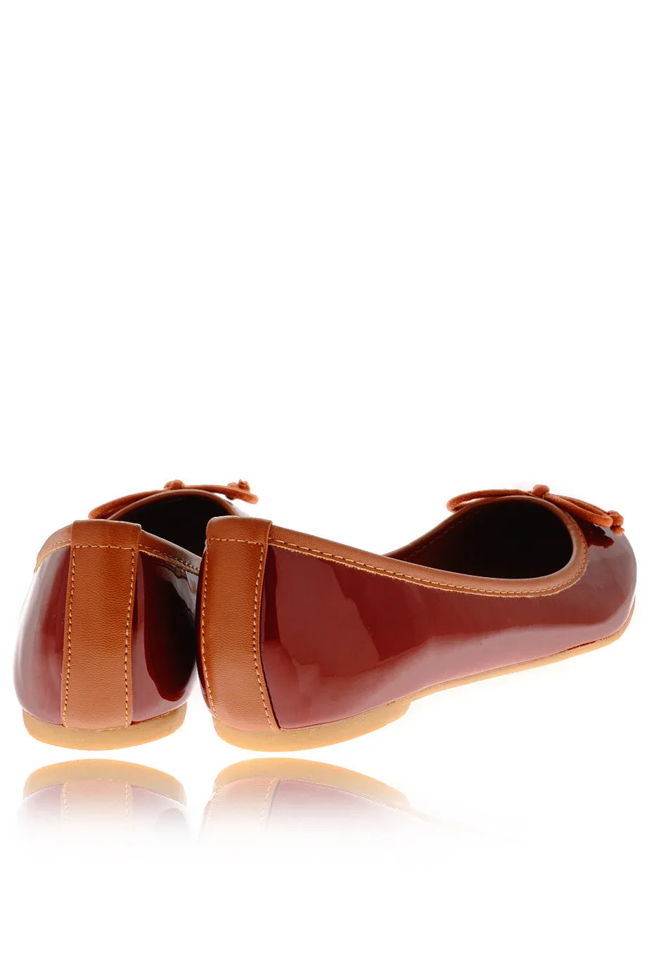 DEUX COULEUR Bordeaux Patent Ballerinas