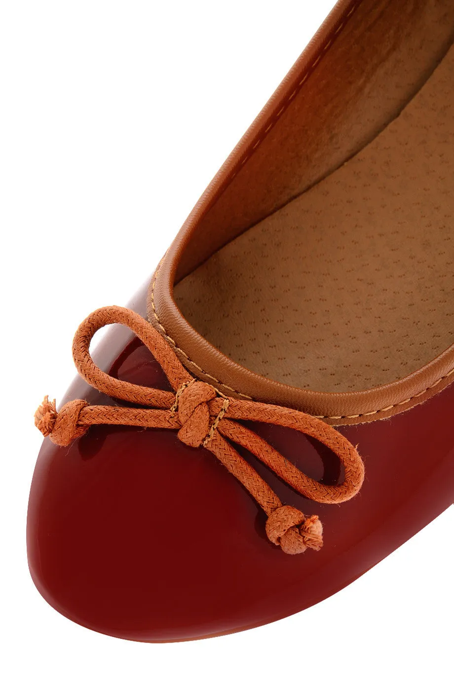 DEUX COULEUR Bordeaux Patent Ballerinas