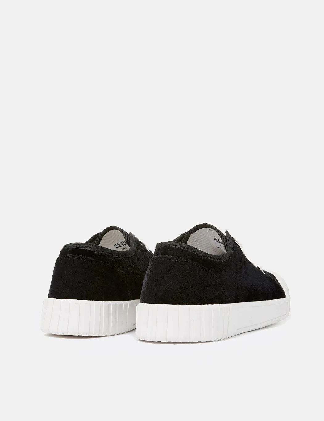 Good News Softball Low Trainers (Velvet) - Black