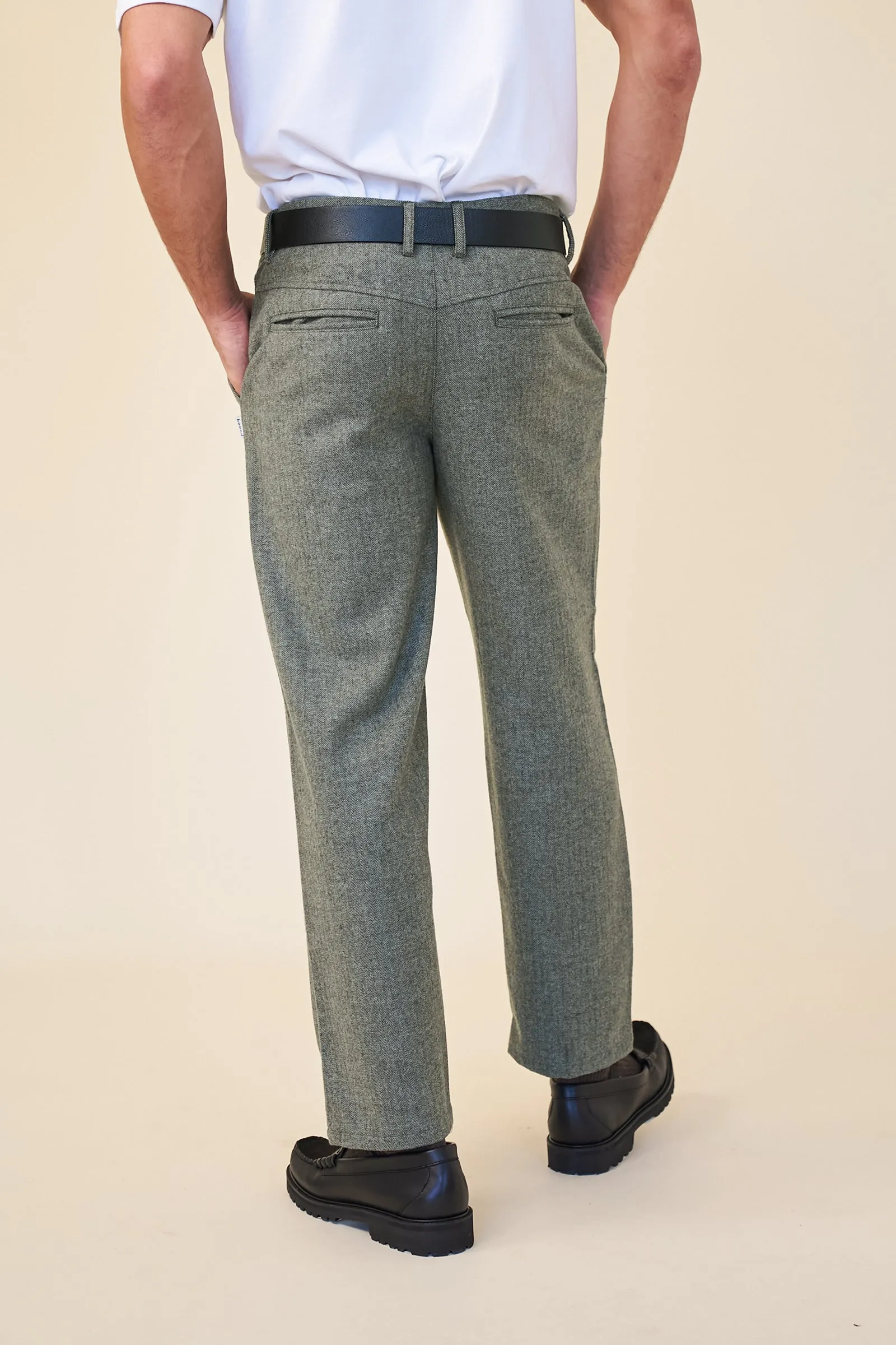 HERRINGBONE WOOL TROUSER - OLIVE