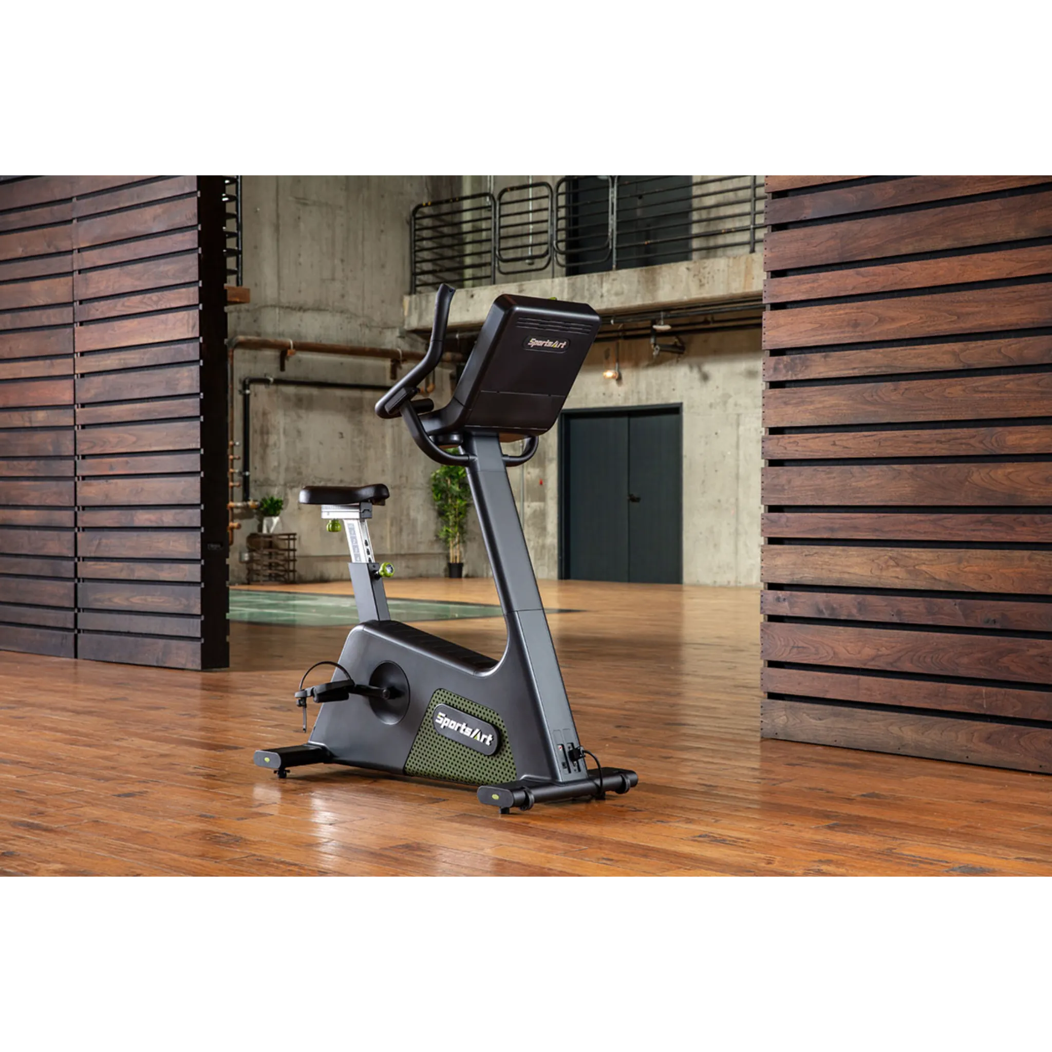 SportsArt G574U Elite Eco-Power Upright Bike