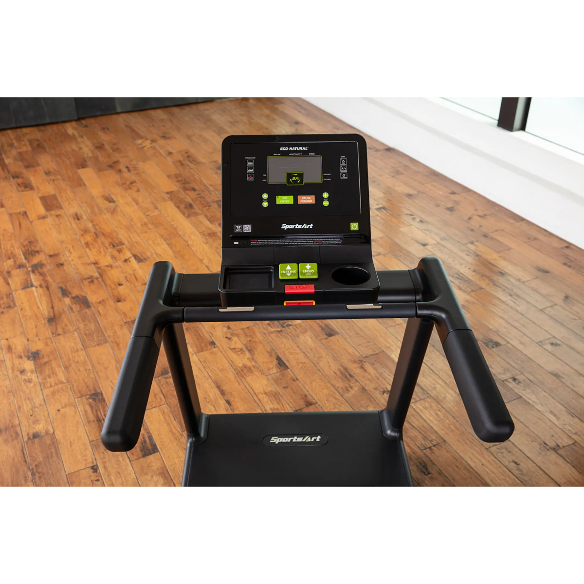 SportsArt T673 Prime Senza Treadmill | 16 in