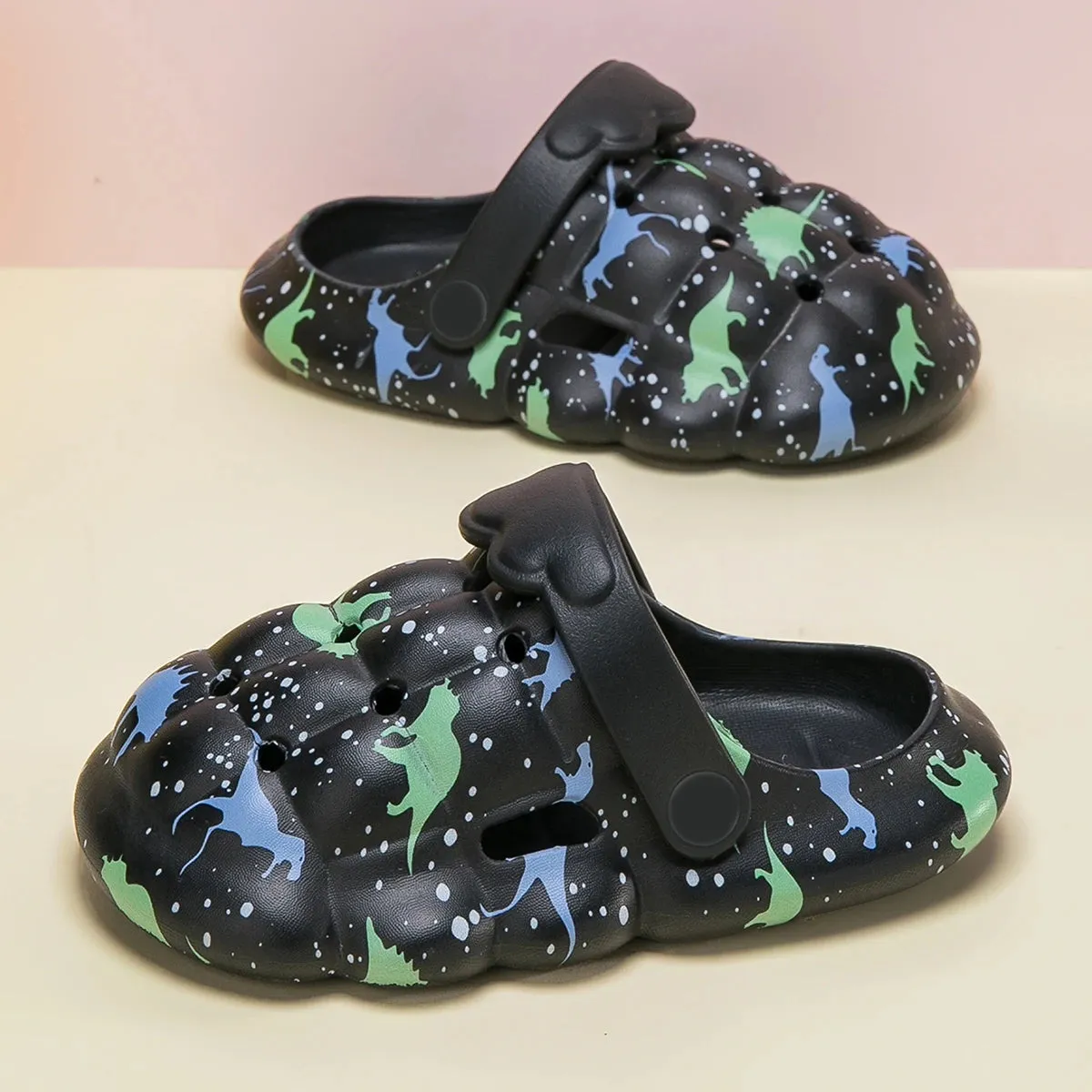 Summer Comfort, Leisure, Fashion, Home Outdoor Beach Dinosaur Cave Shoes for Boys and Girls