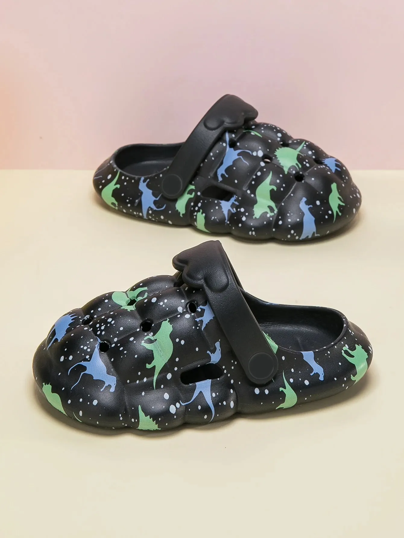 Summer Comfort, Leisure, Fashion, Home Outdoor Beach Dinosaur Cave Shoes for Boys and Girls