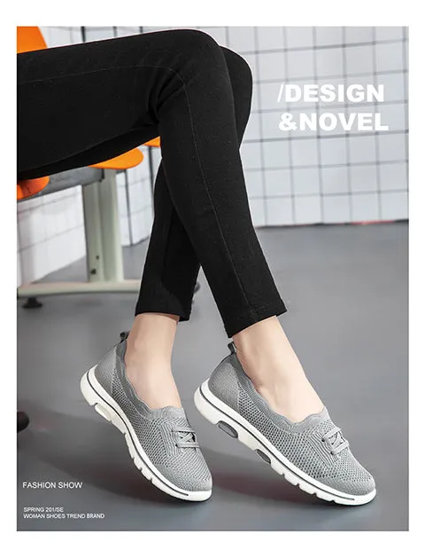 Women's Casual Walking Shoes Slip On Loafer Comfortable Lightweight Breathable Knitted Shoes Fashion Sneakers